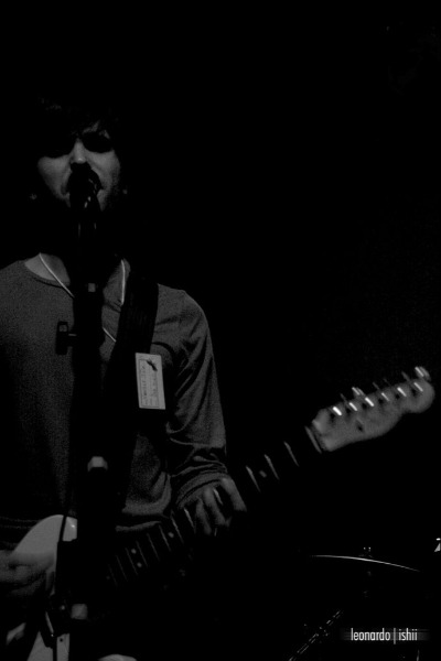 Vitor Teixeira João é um músico de rock e pop nacional brasileiro